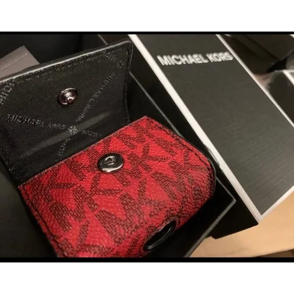 Michael Kors AirPod Lanyard Case for Apple AirPods Pro Chili - Picture 6 of 8